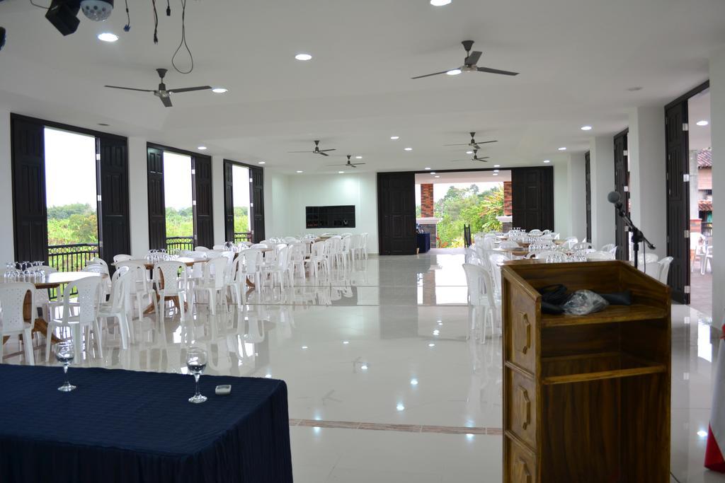 Finca Hotel La Esperanza Montenegro Dış mekan fotoğraf